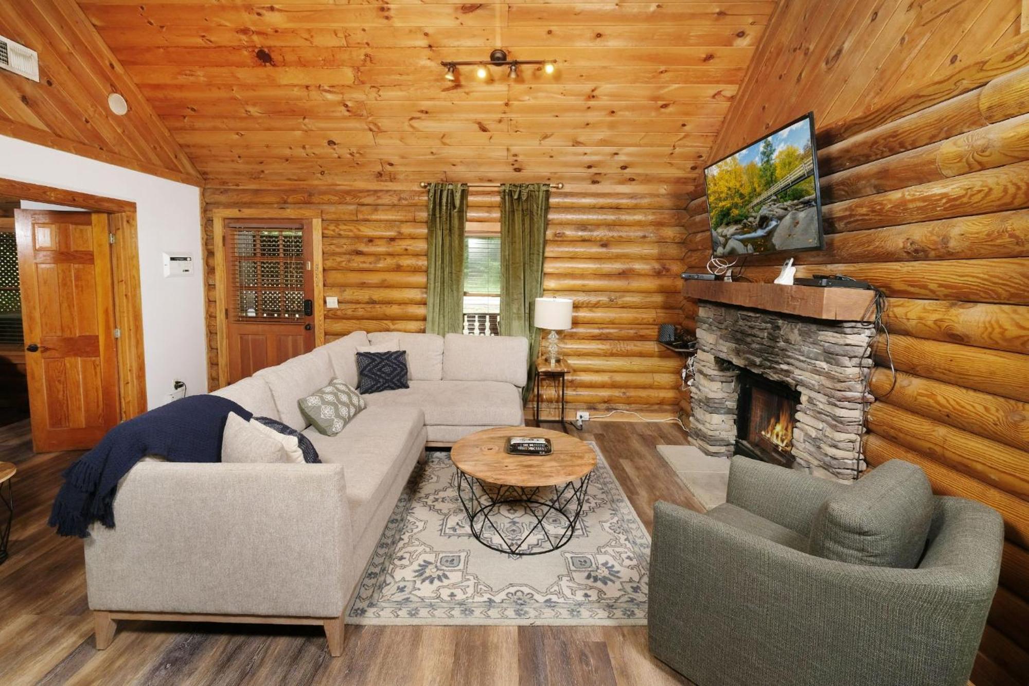 Grove Creek Cabin Gatlinburg Exterior photo
